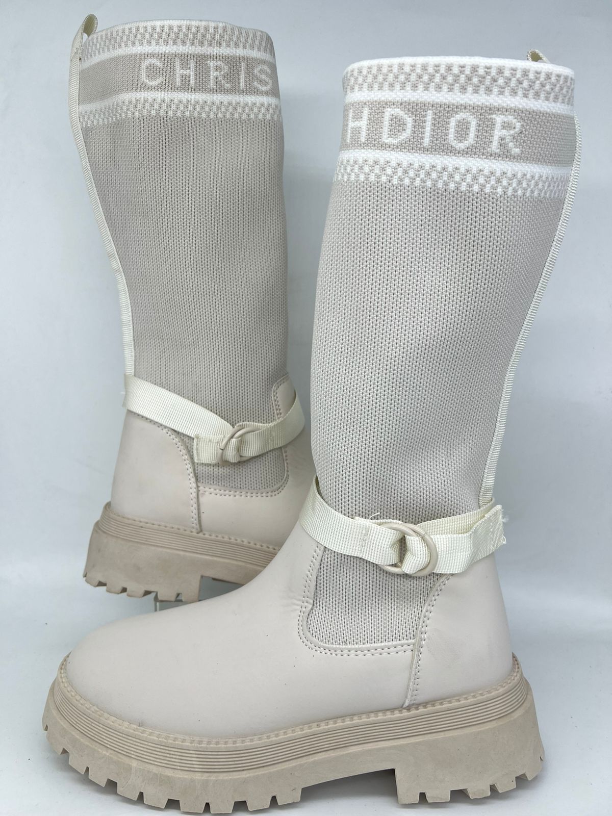 بوت "كريس" طويل كاجوال مريح - نعل سميك ومحبوك (لون بيج/أوف وايت)