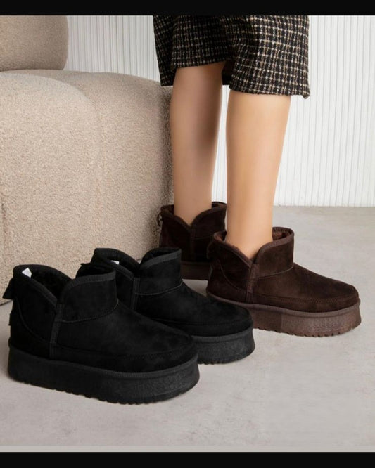 🌟 العنوان الرئيسي: راحة فائقة وأناقة ترند: بوت الـ Ultra Mini Platform